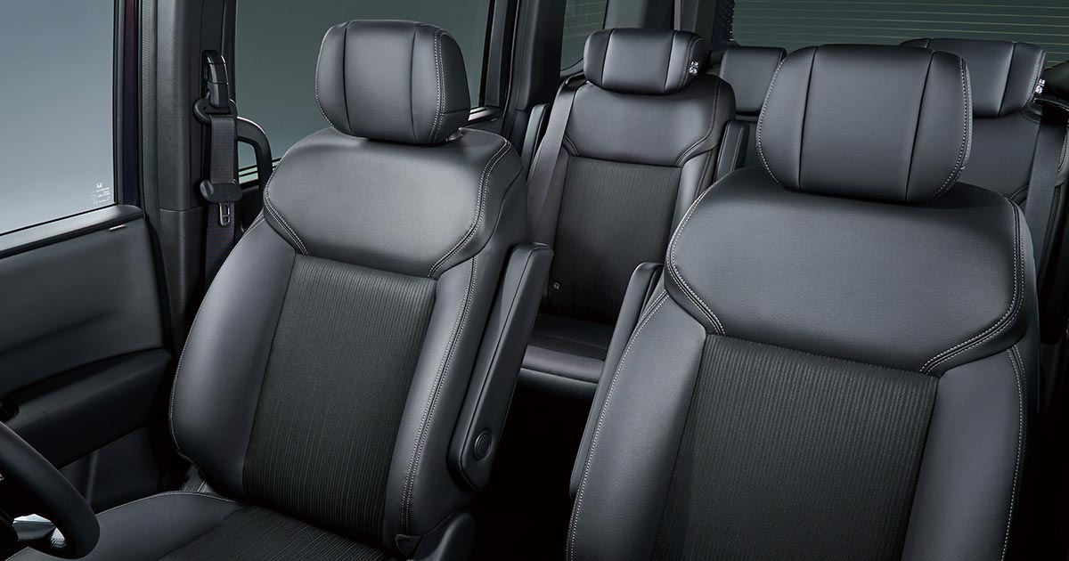 ブラックのインテリアカラー